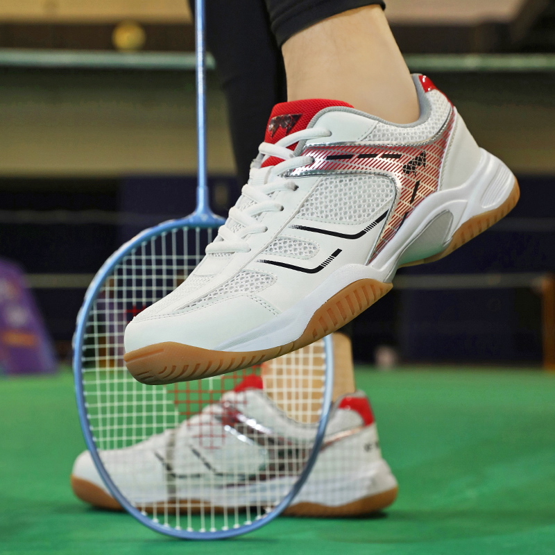 Новые кроссовки для бадминтона – обзор и цена Badminton Vector